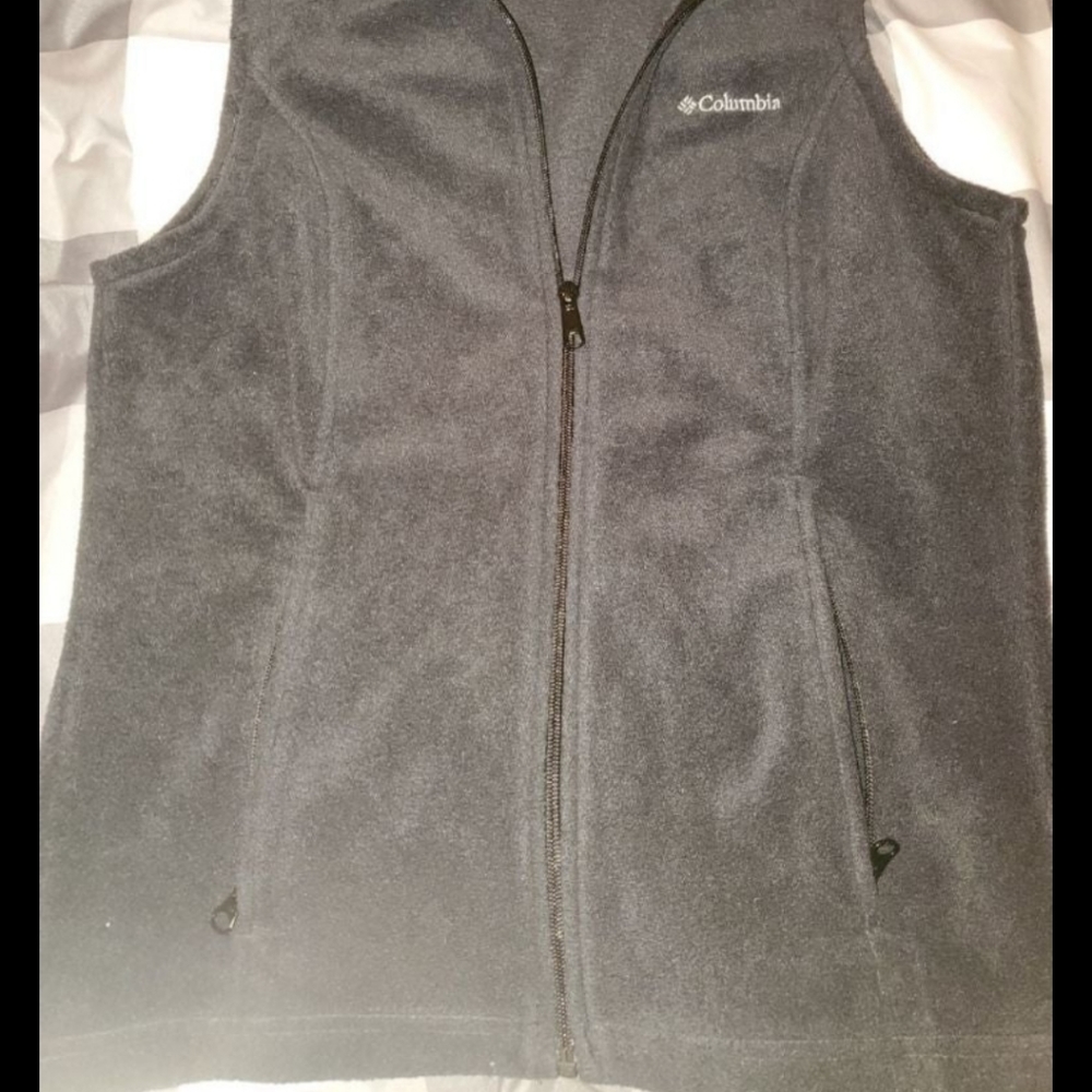 Columbia vest